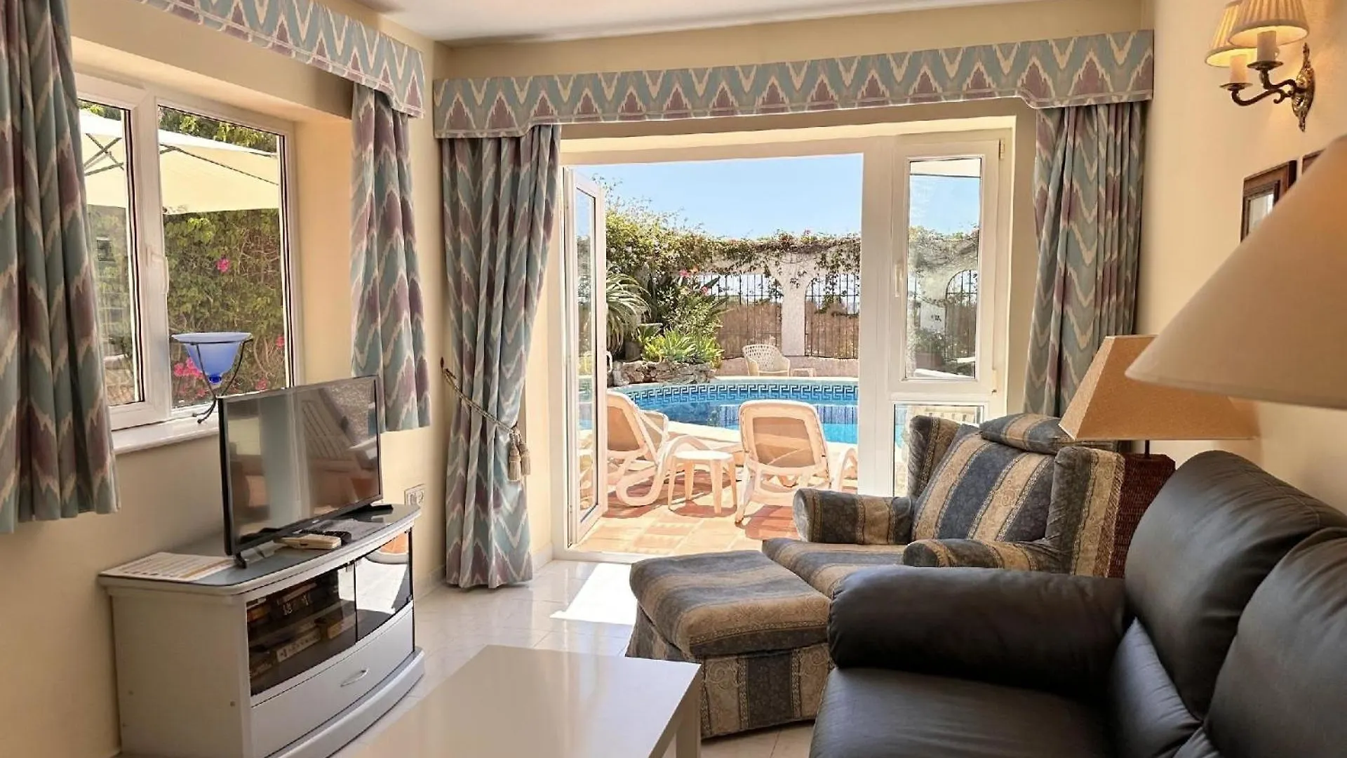 Ferienwohnung Fuer 2 Personen Ca 60 Qm In Nerja, Andalusien Costa Del Sol Apartament